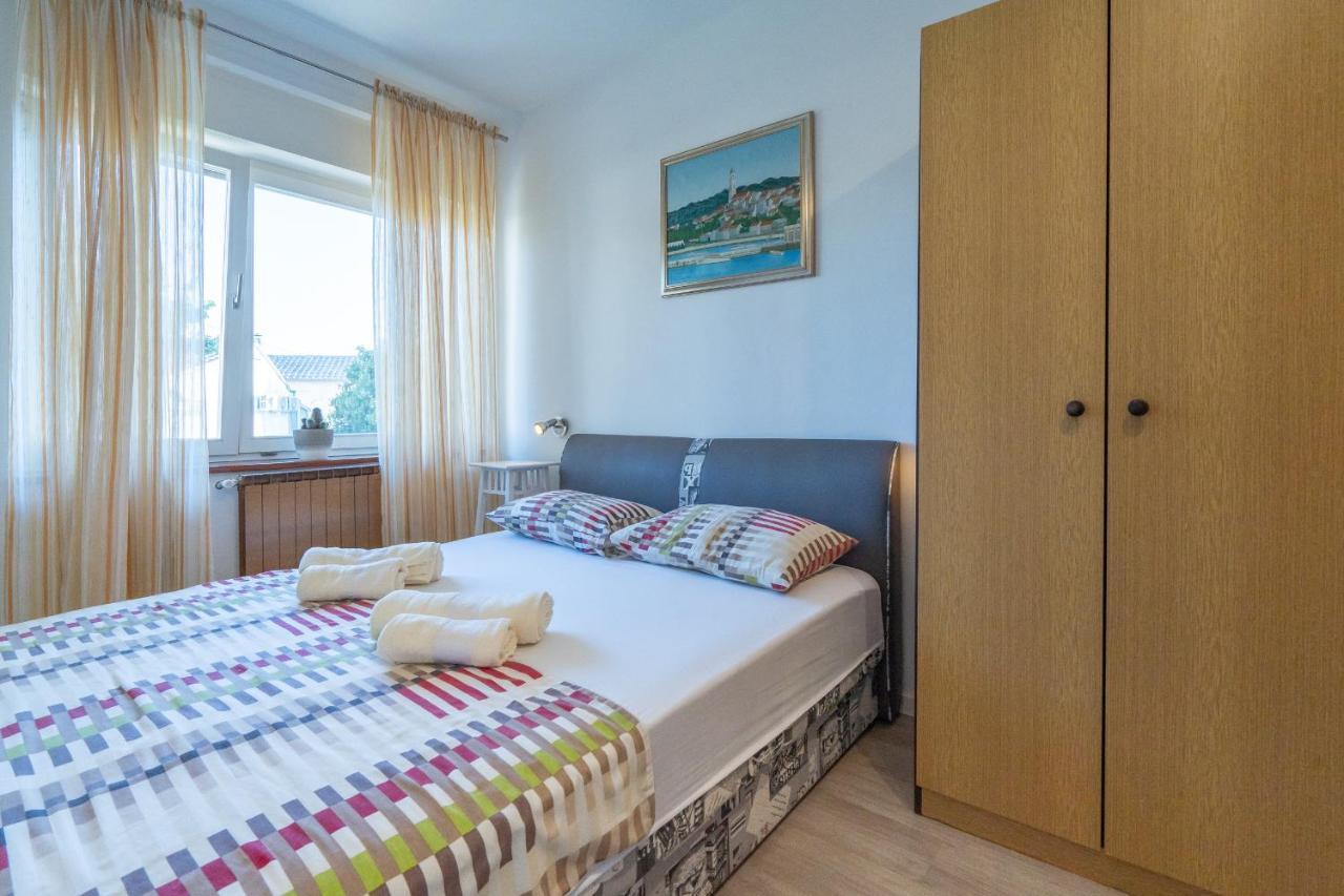 Apartman Ana Novi Vinodolski Buitenkant foto