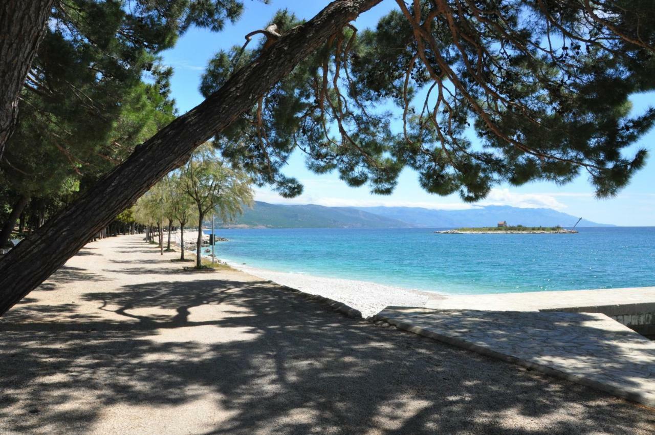 Apartman Ana Novi Vinodolski Buitenkant foto